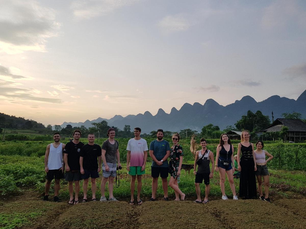 Nomadders Ha Giang Pansiyon Dış mekan fotoğraf