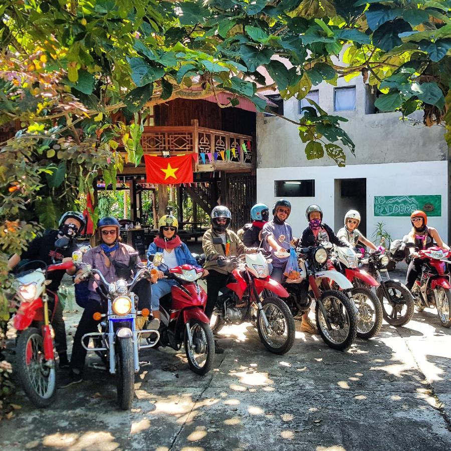 Nomadders Ha Giang Pansiyon Dış mekan fotoğraf