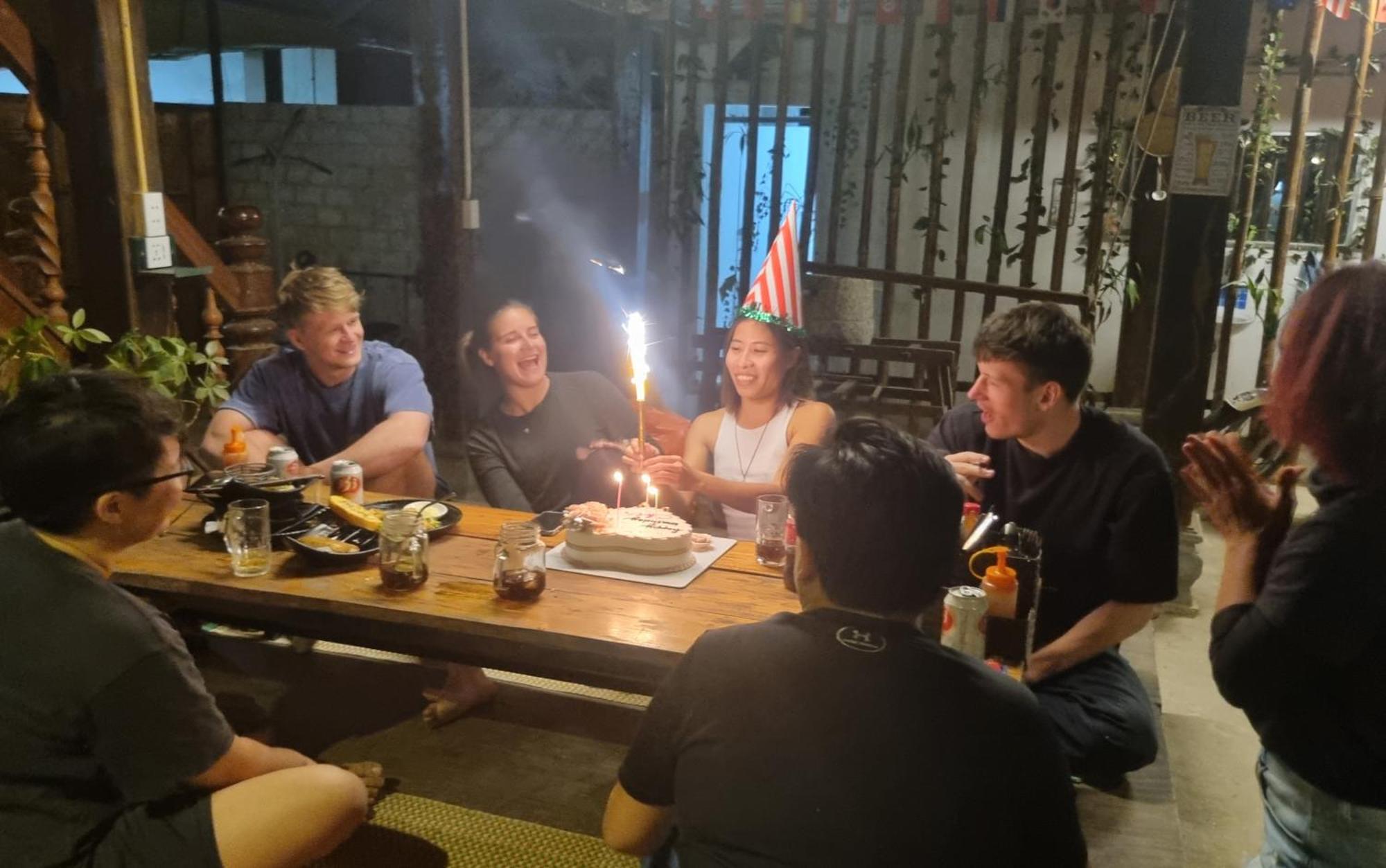 Nomadders Ha Giang Pansiyon Dış mekan fotoğraf